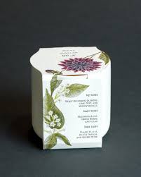 Botanical Candle-Soy wax w crackling wood wick/ 30 hour